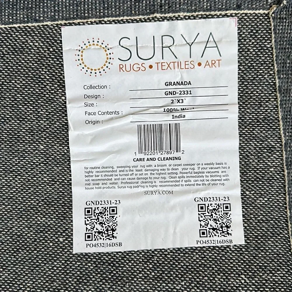 Surya Granada Wool Accent Rug 2’x3’